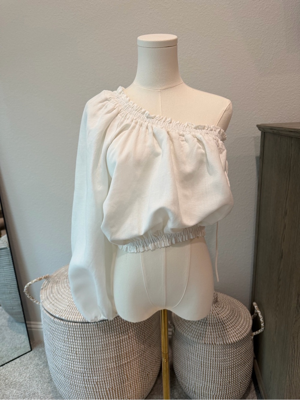 Bardot White One-Shoulder Elastic Hem Crop Top